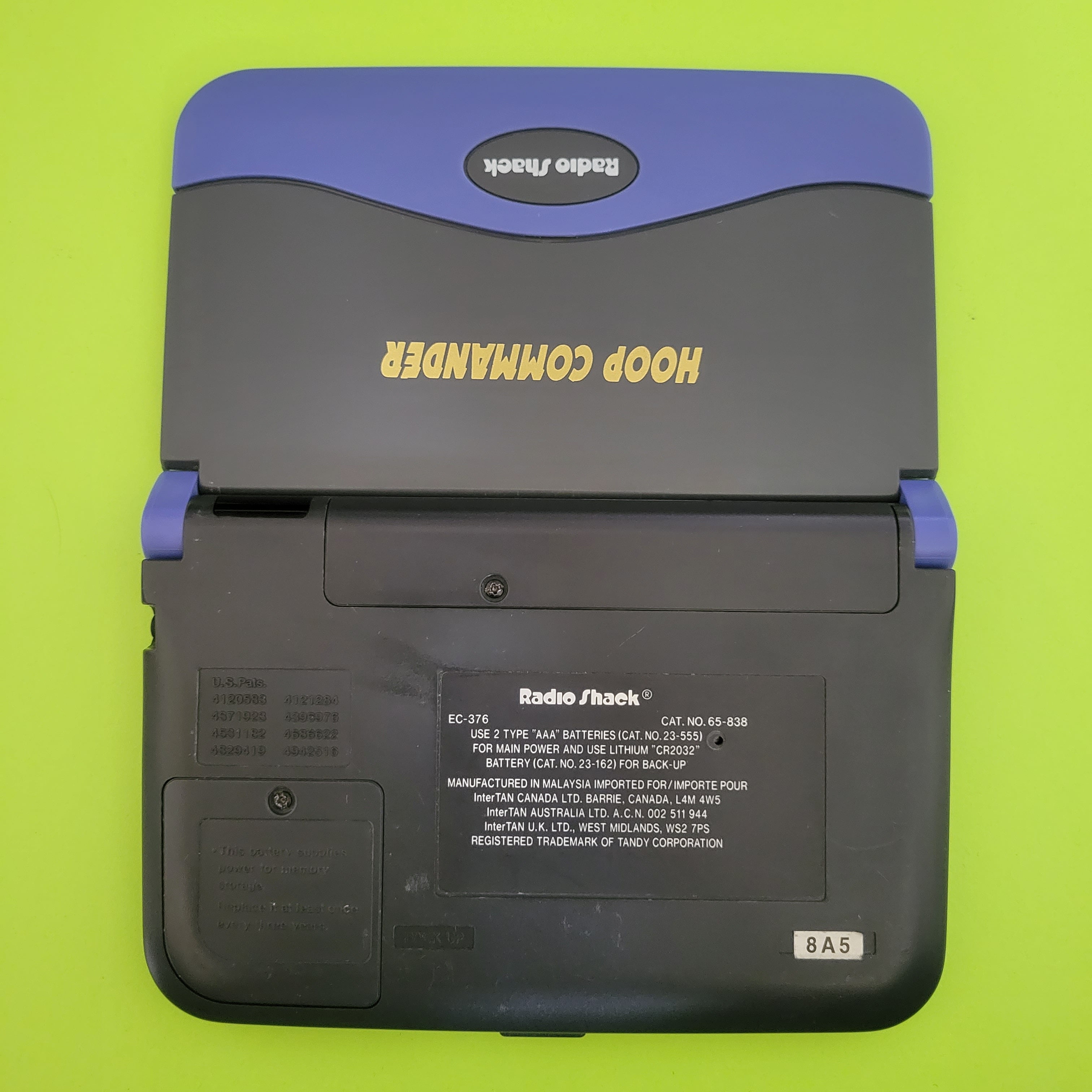 An image of the back of a Radio Shack EC-376 Hoop Commander personal organizer